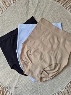 Hasleszorító bugyi csomag - SHAPE - 3 szín