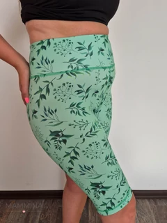 Magas derekú, alakformáló rövid leggings - menta Magas derekú, alakformáló rövid leggings - menta