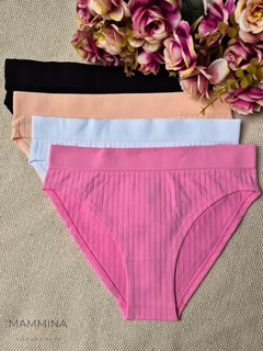 Bordázott slip bugyi csomag Bordázott slip bugyi csomag