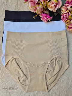 Seamless push-up magas derekú bugyi csomag Seamless push-up magas derekú bugyi csomag