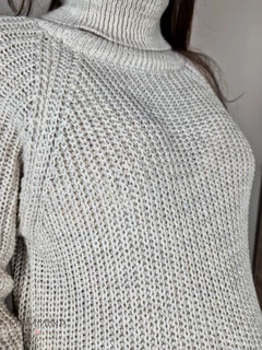 Garbós nyakú kötött tunika - világosbézs csillám Garbós nyakú kötött tunika - világosbézs csillám