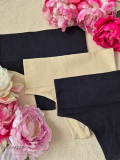 Magas derekú tanga csomag - fekete, bézs - 3 db