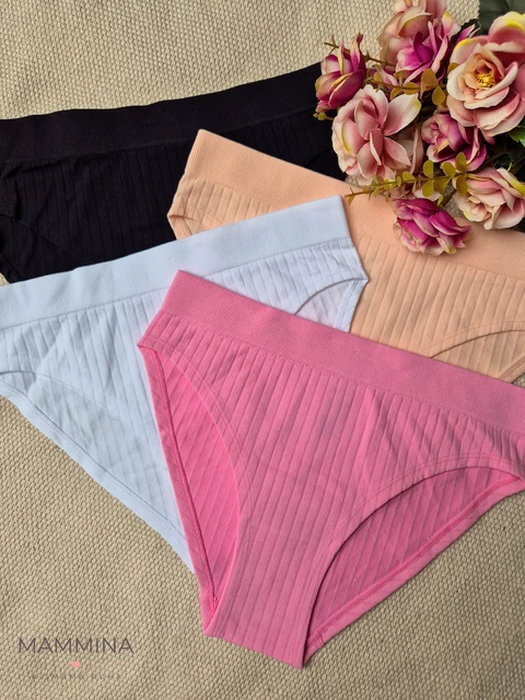 Bordázott slip bugyi csomag Bordázott slip bugyi csomag